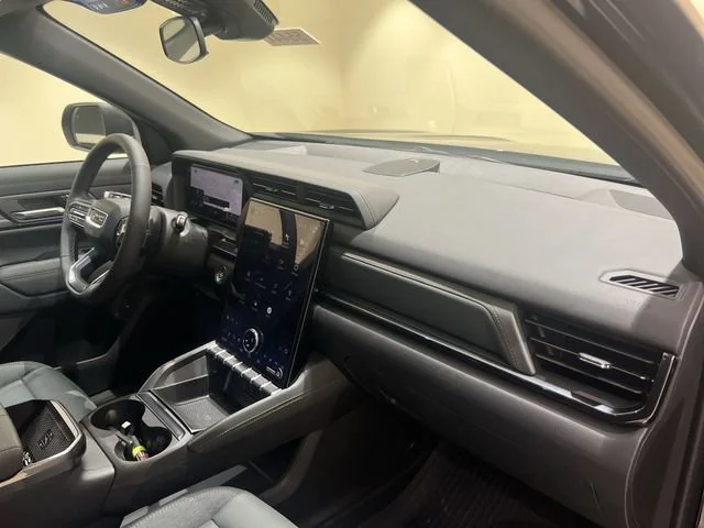 2026 GMC Terrain AT4 - Photo 24