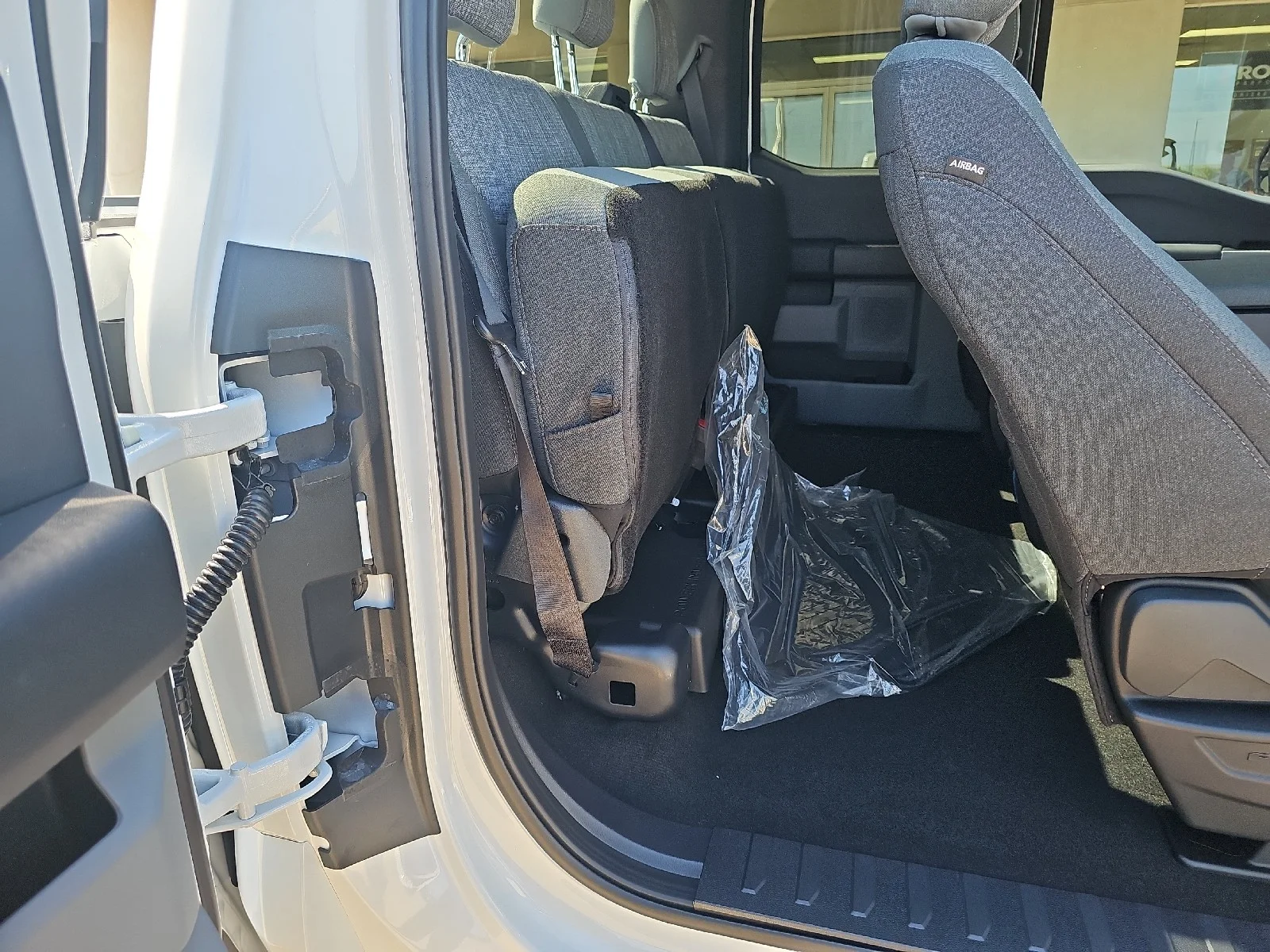 New 2026 Oxford White Ford F-250® XLT image 8