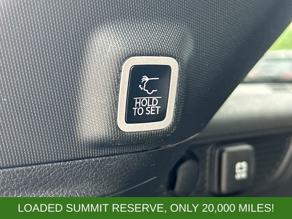 Used 2025 White Jeep Summit Reserve image 12