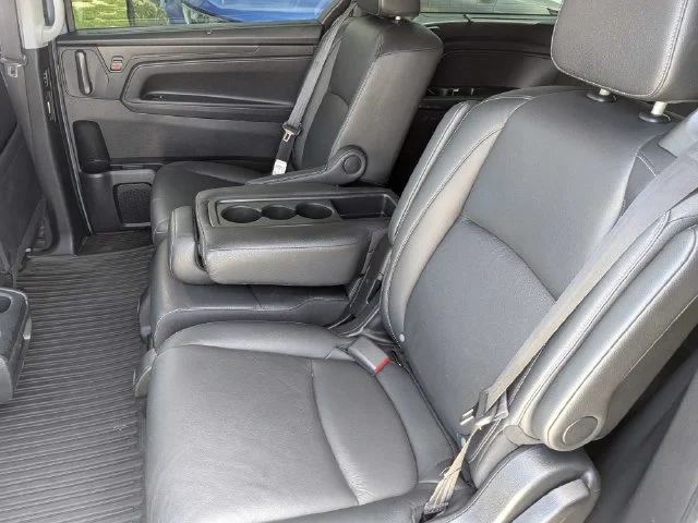Used 2024 Gray Honda Touring image 13