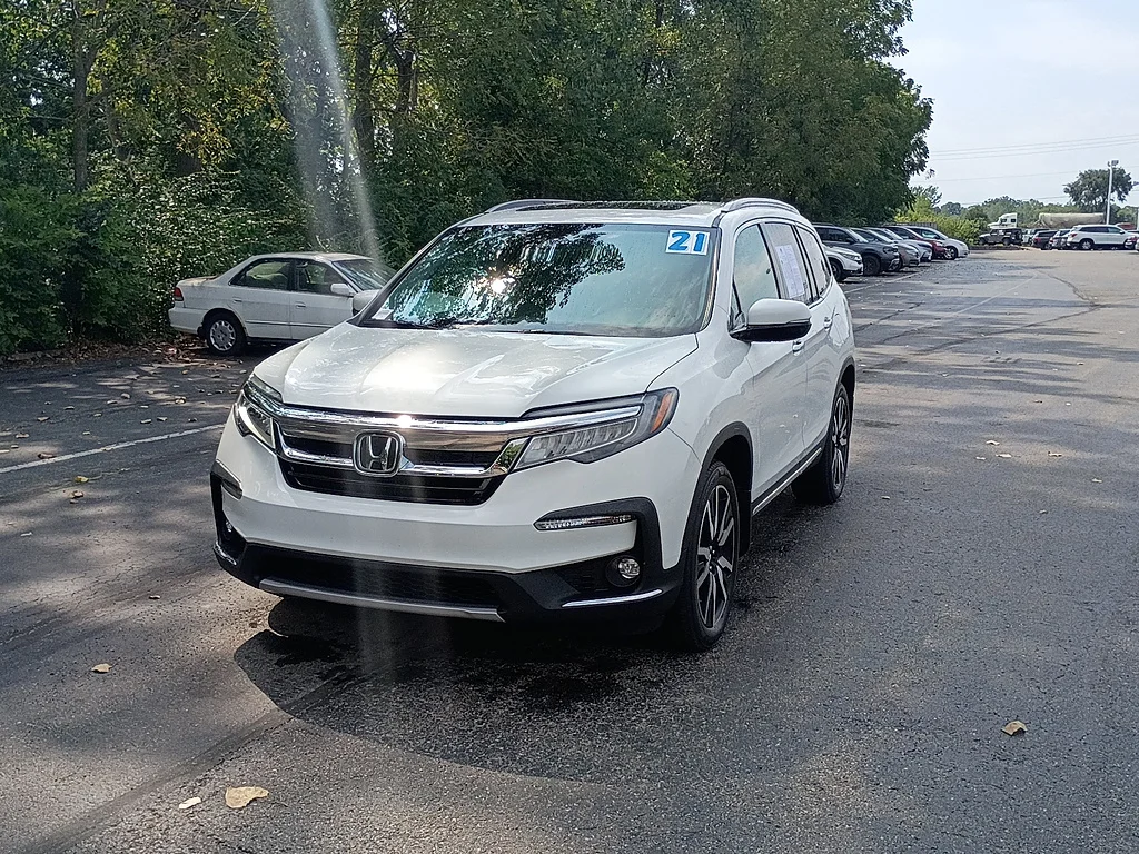 Certified Used 2021 WHITE Honda Elite image 7