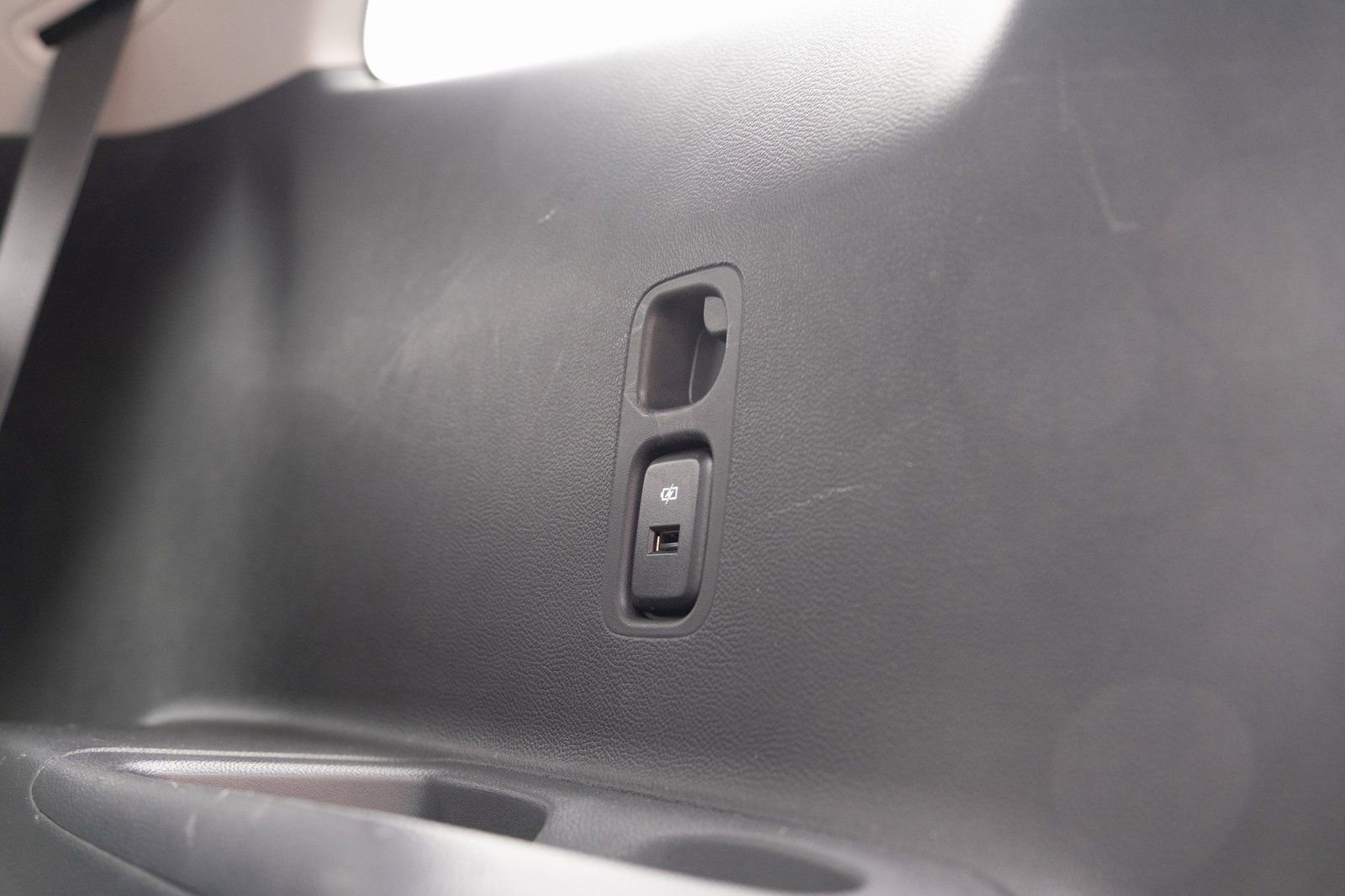 2021 Buick Enclave Essence - Photo 27