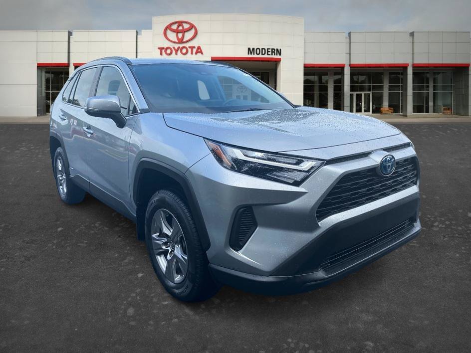 Used 2024 Silver Sky Metallic Toyota Hybrid XLE image 3