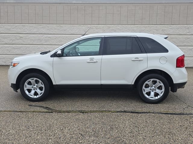 Used 2013 White Ford SEL image 10