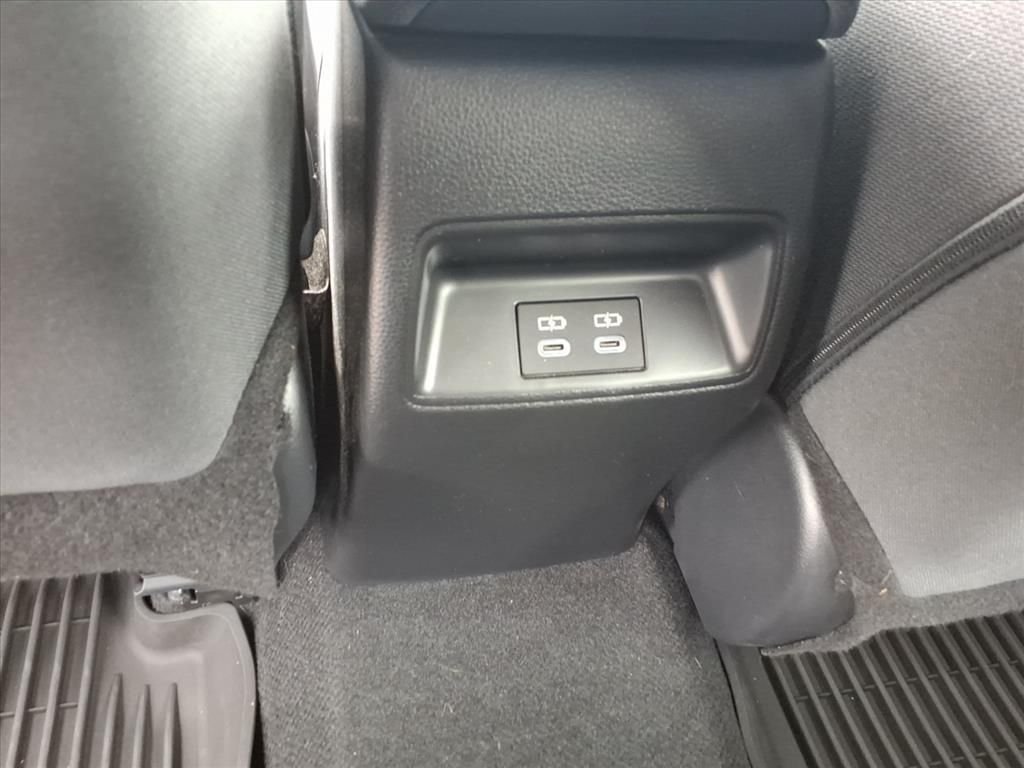 Certified Used 2025  Toyota LE image 14