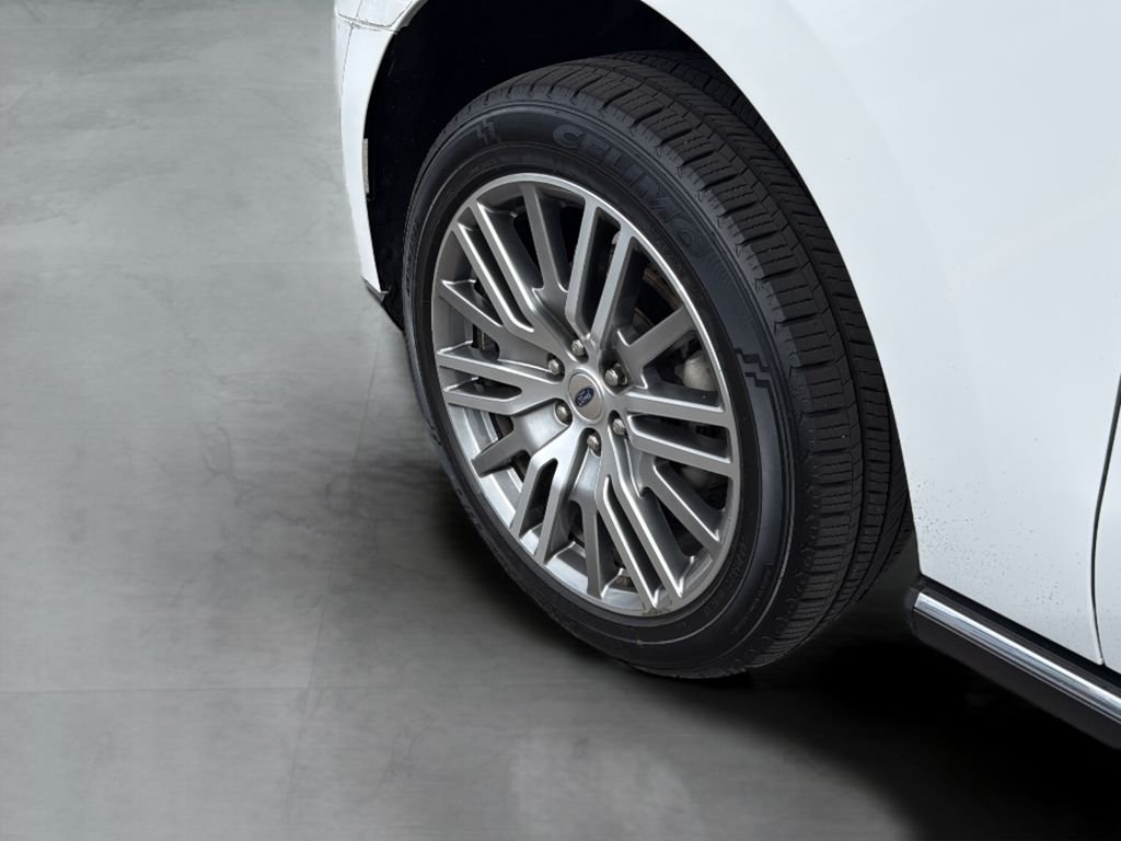 Used 2024 White Ford Limited image 14