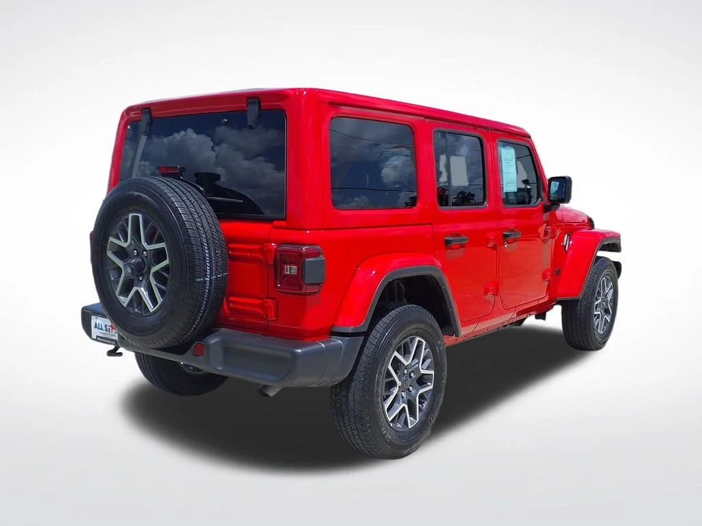 Used 2025 Red Jeep Sahara image 9