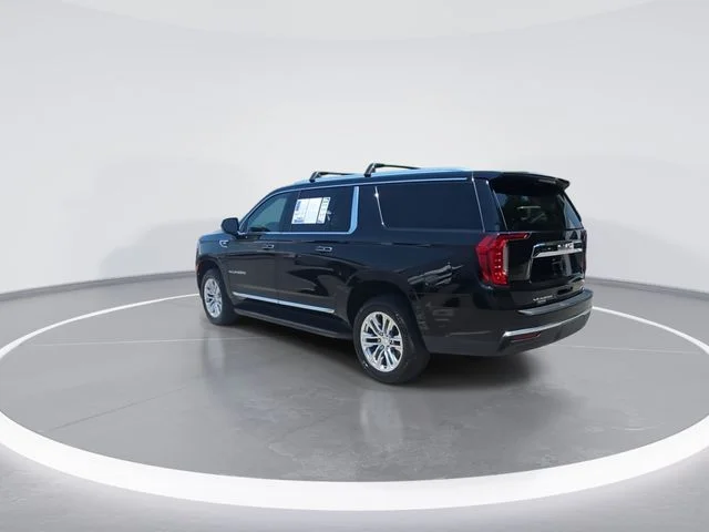 Used 2021 Black GMC SLT image 6