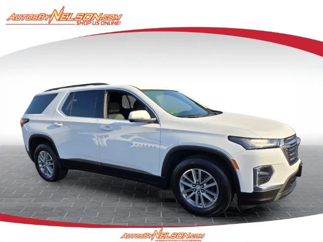 Used 2023 SUMMIT WHITE Chevrolet LT Cloth image 1