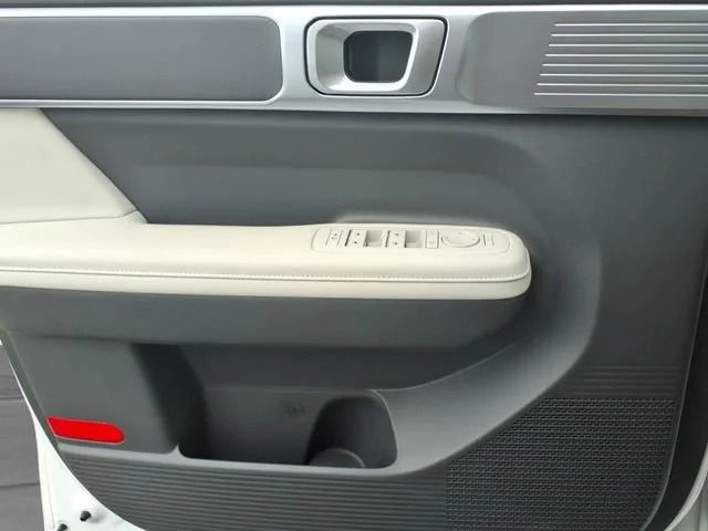 Used 2026  Hyundai SEL image 16