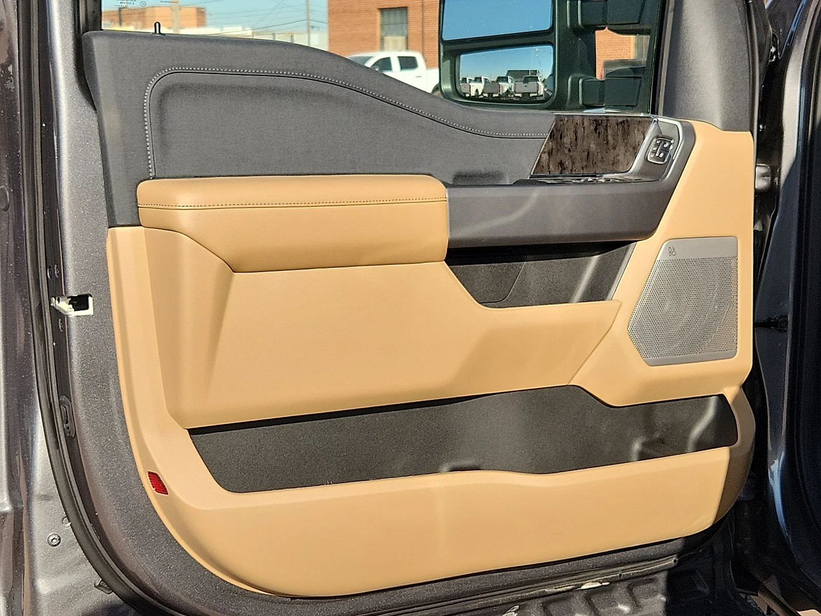 New 2026 Carbonized Gray Metallic Ford Lariat image 14
