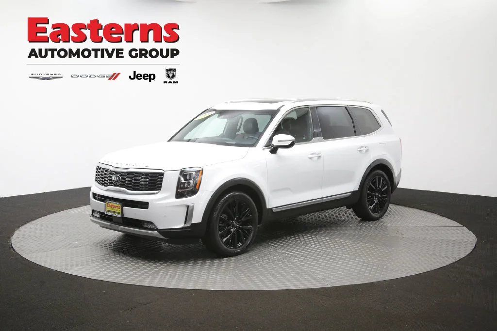 Used 2020 White Kia SX image 63