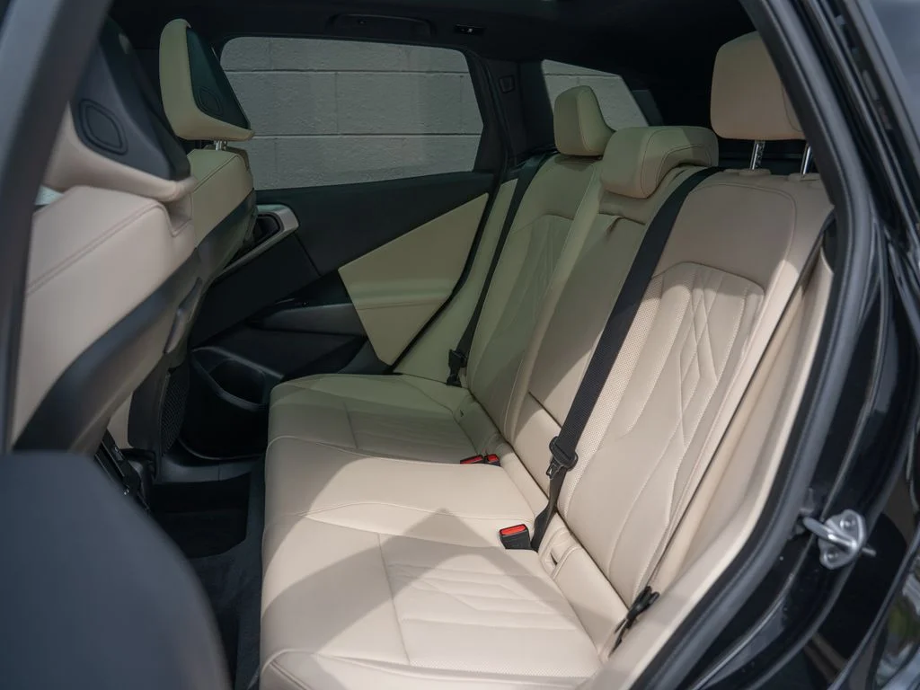 Used 2025 Black BMW 30 xDrive image 18