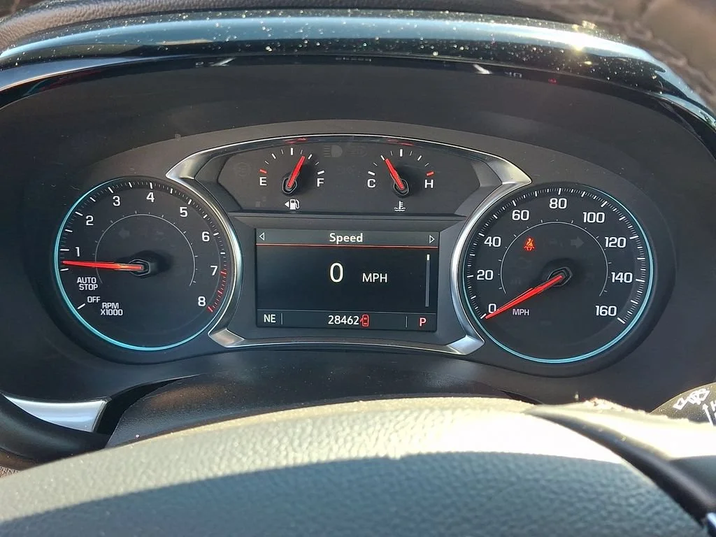 Used 2023 Sterling Gray Metallic Chevrolet LT Cloth image 26