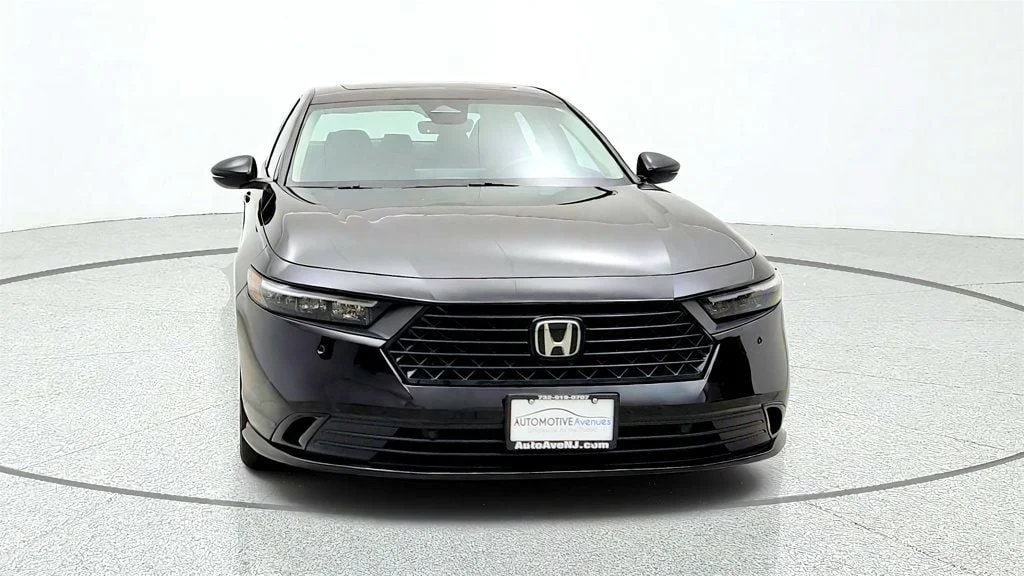 Used 2025 Crystal Black Pearl Honda EX-L Sedan image 2