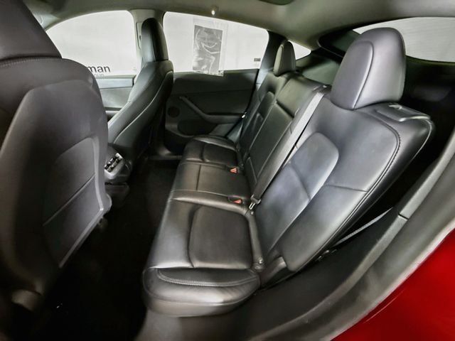 Used 2021  Tesla Long Range image 25