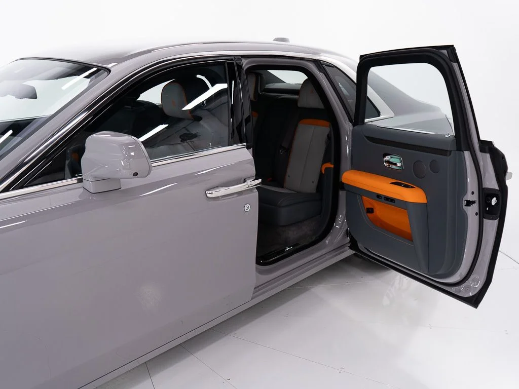 New 2026 Tempest Grey Rolls-Royce  image 21