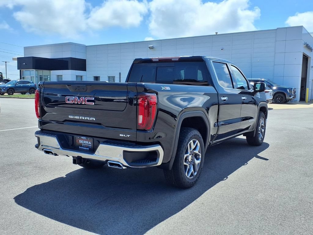 2026 GMC Sierra 1500 SLT - Photo 18