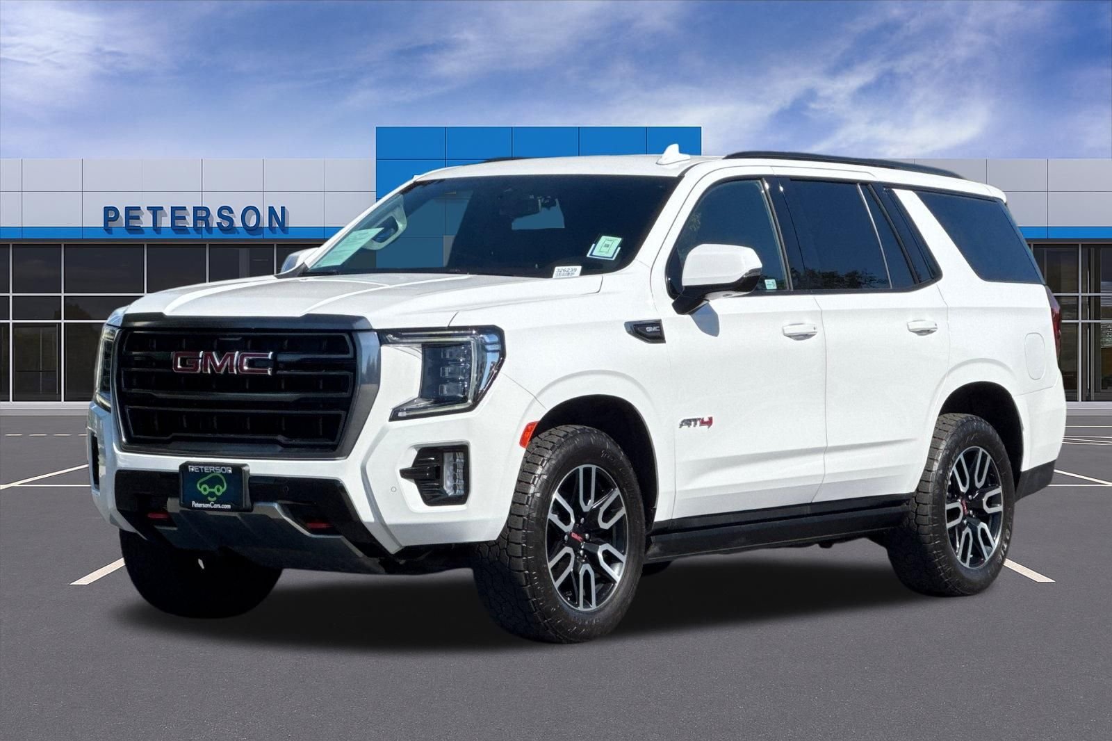 Used 2022 White GMC AT4 image 8