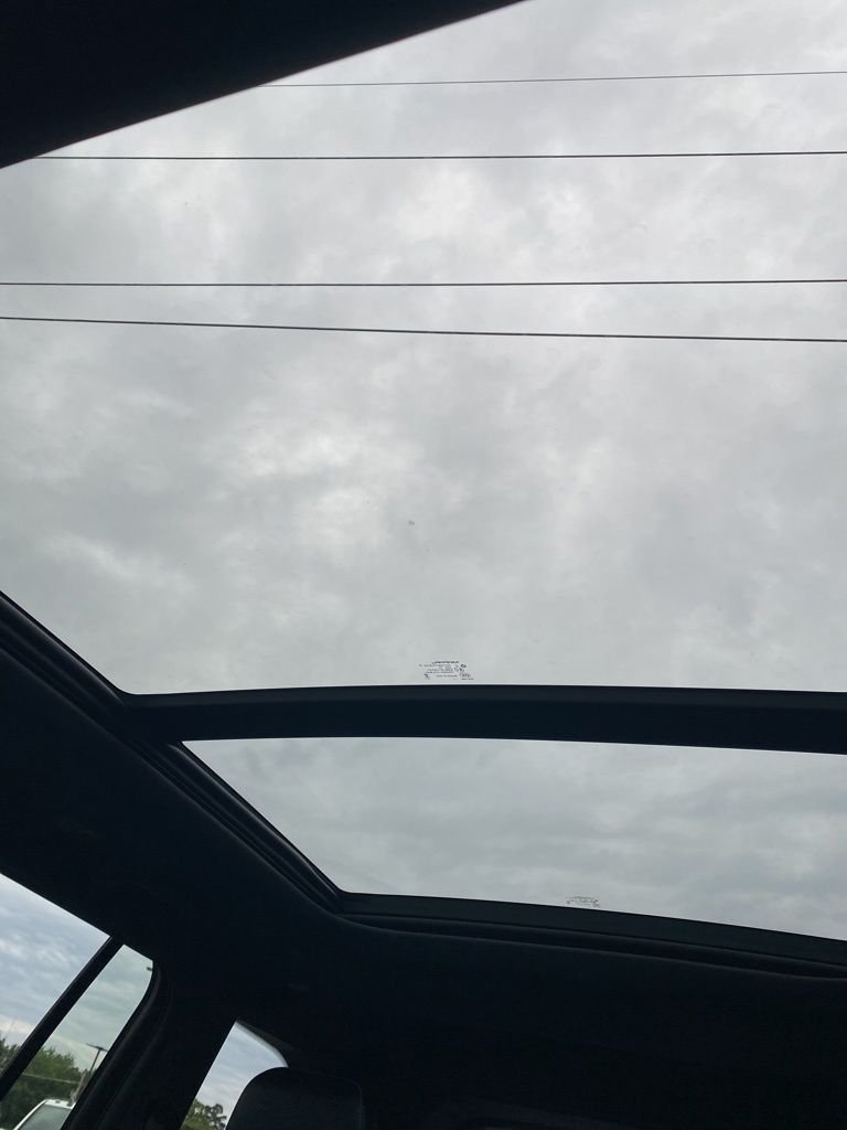 Used 2024 Gray Jeep Limited image 37