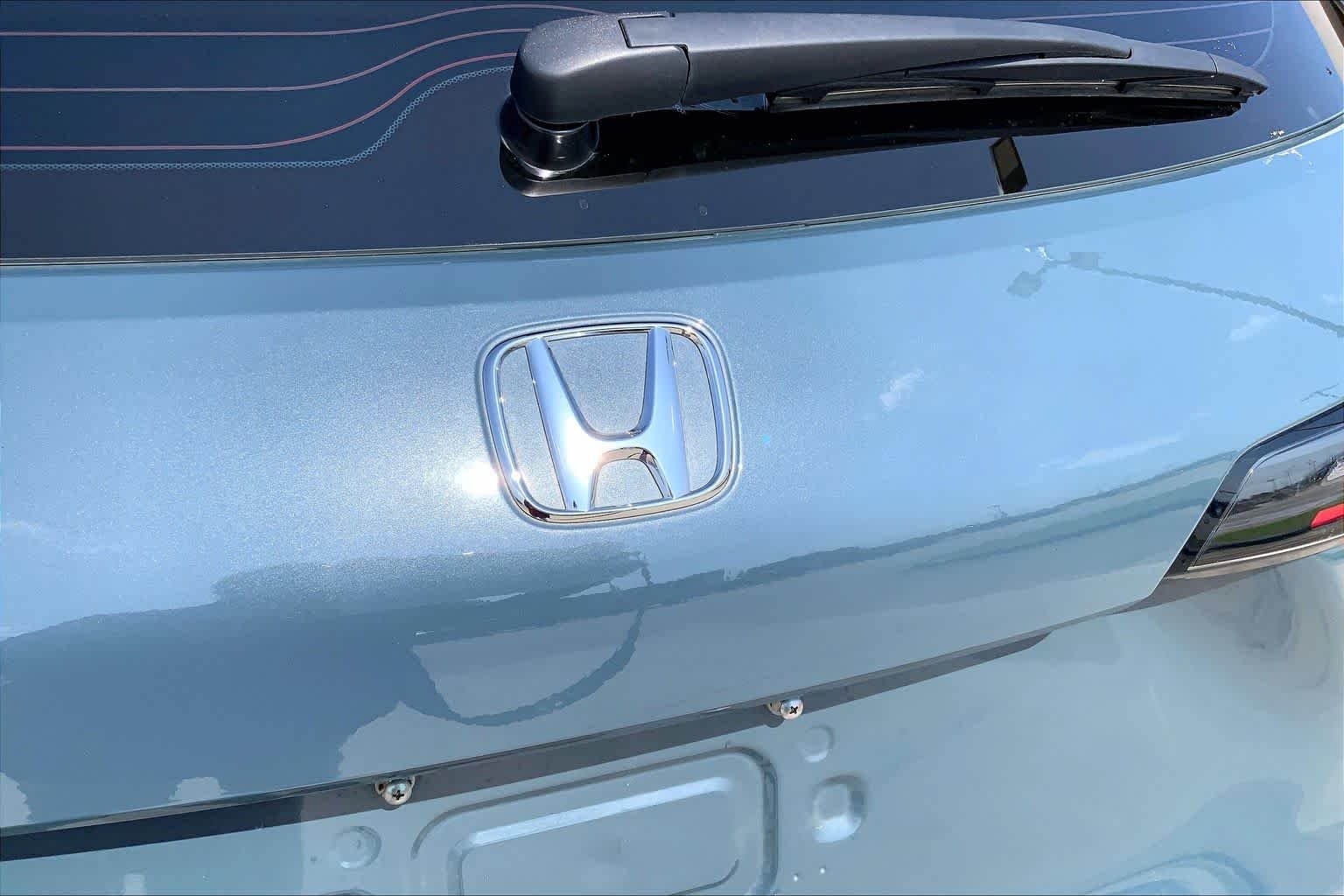 Used 2025 Nordic Forest Pearl Honda LX image 30