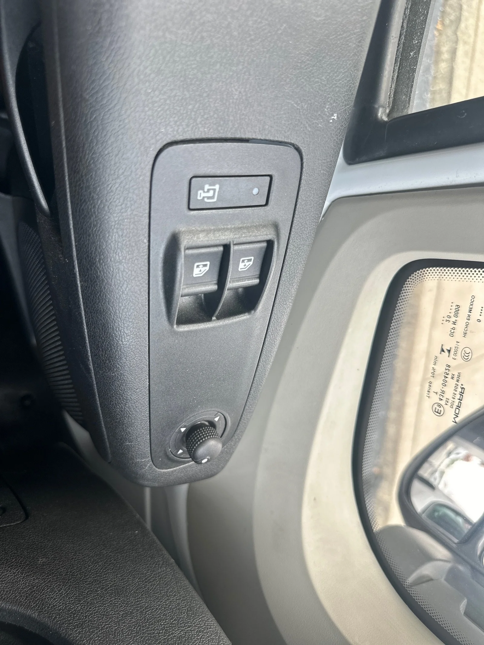 Used 2021 WHITE Ram  image 36