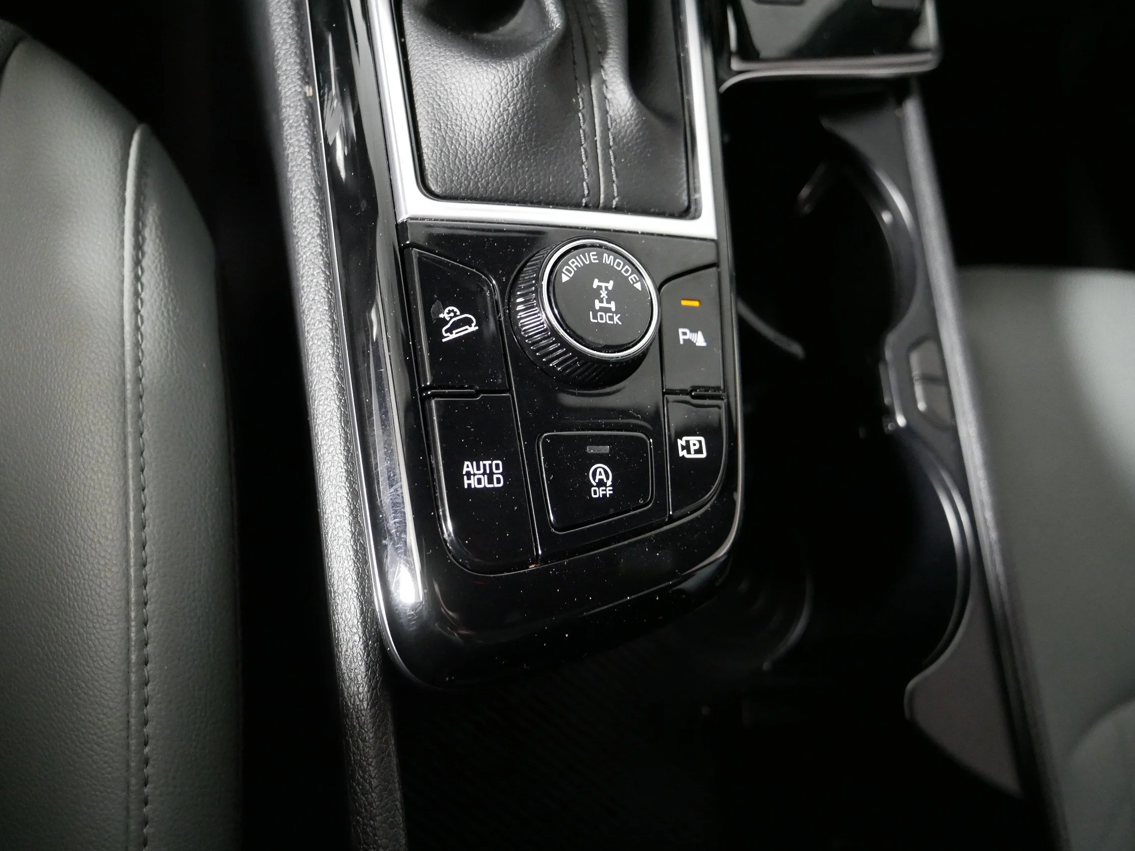 Used 2023 Ebony Black Kia X-Pro Prestige image 31