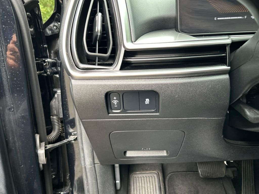 2024 Kia Sorento S - Photo 25