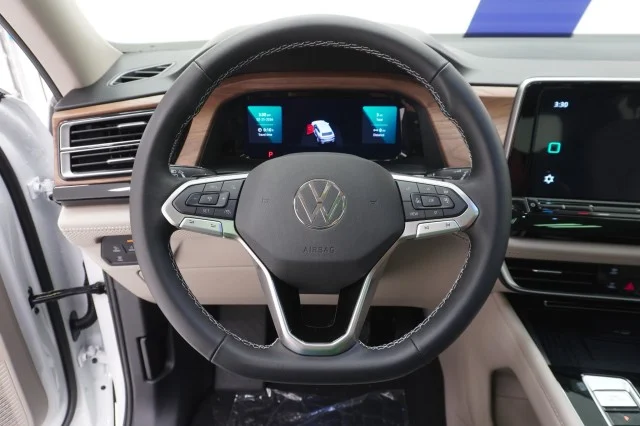 New 2026 Opal White Pearl Volkswagen 2.0T SE w/Technology image 27
