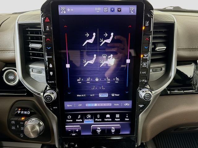 New 2026 Diamond Black Crystal Pearl-Coat Exterior Paint RAM Laramie image 16
