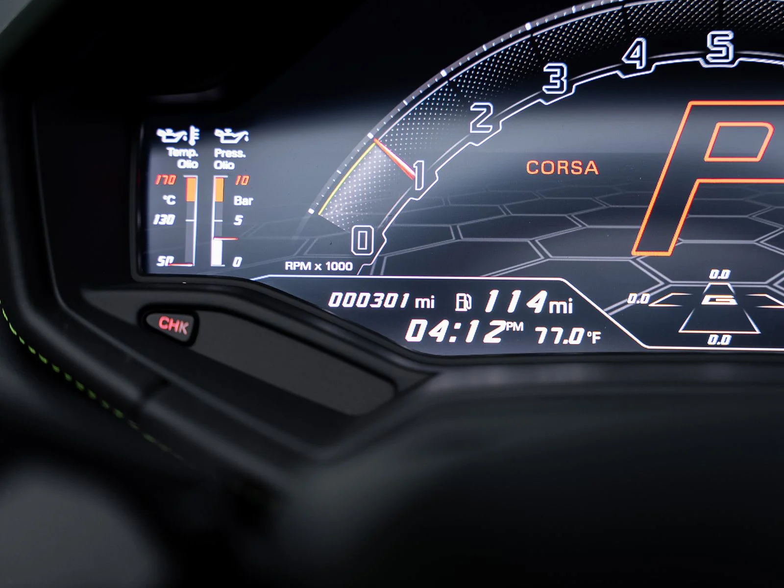 Used 2024 Green Lamborghini Base image 44