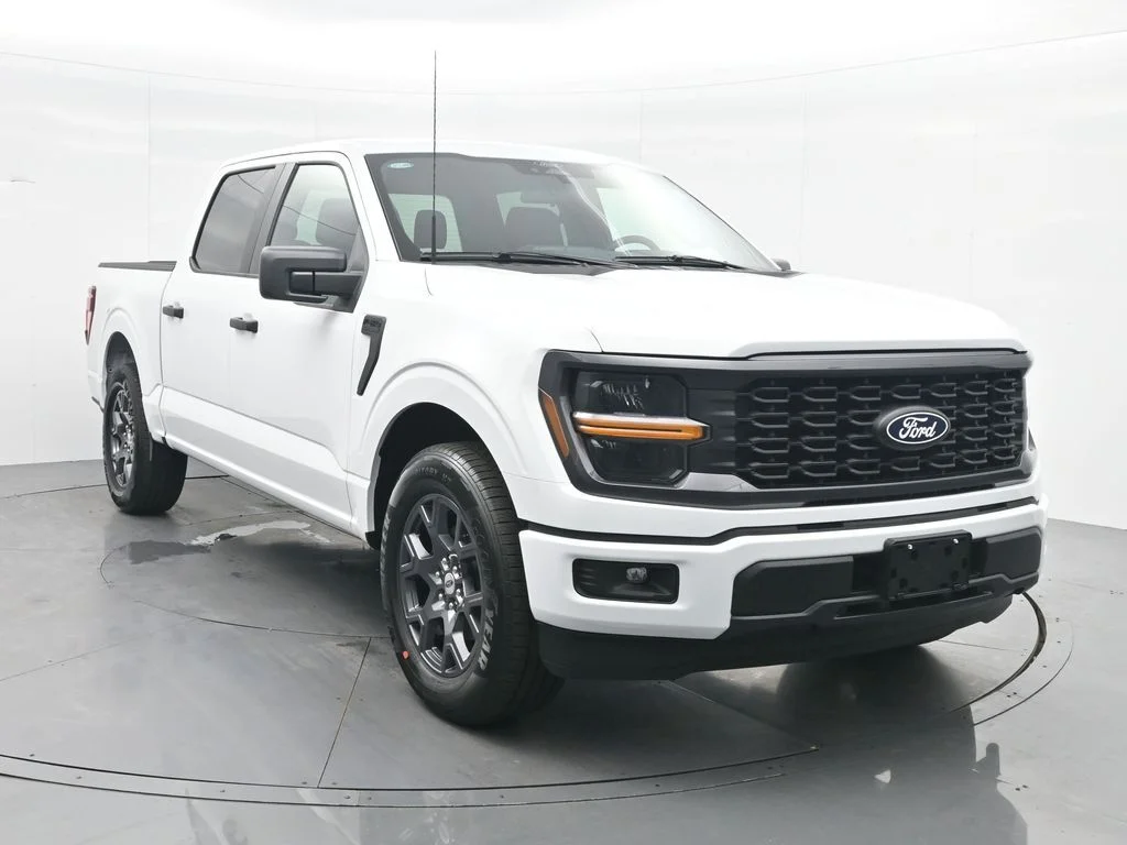 New 2026 Oxford White Ford STX® image 4