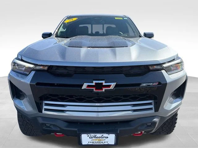 Used 2025 Sterling Gray Metallic Chevrolet ZR2 image 9