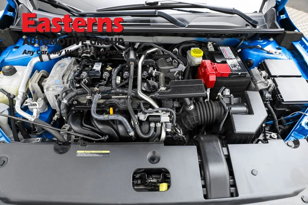 Used 2023 Blue Nissan SR image 7