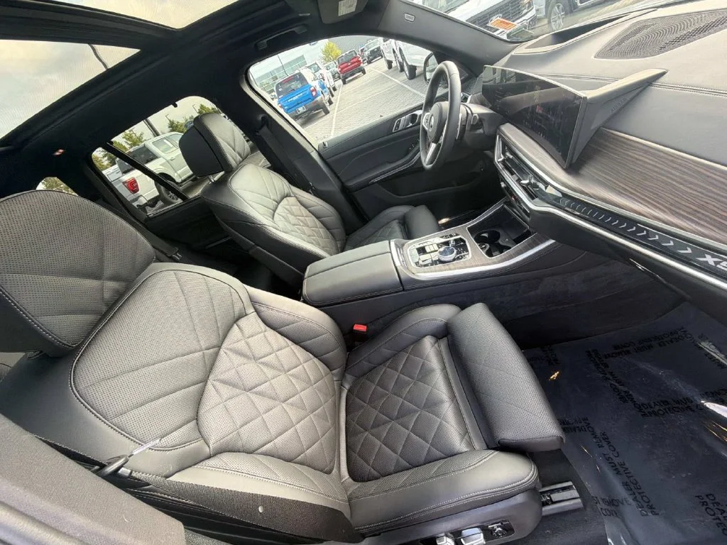 Used 2026 Gray BMW xDrive50e image 30