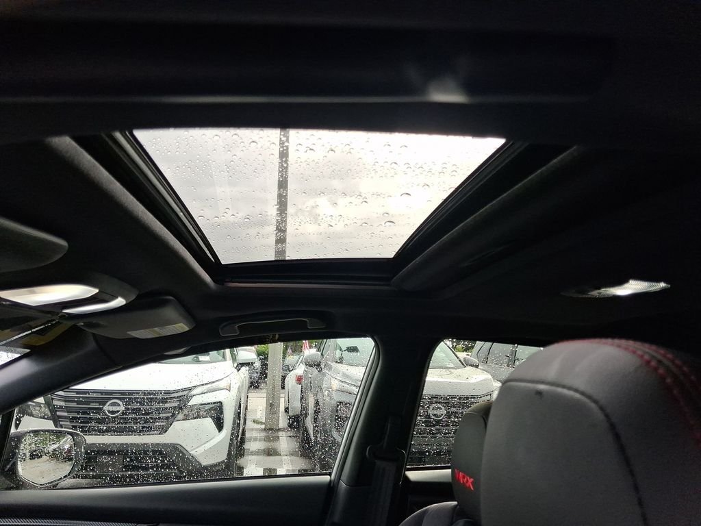 Used 2023 White Subaru Limited image 17