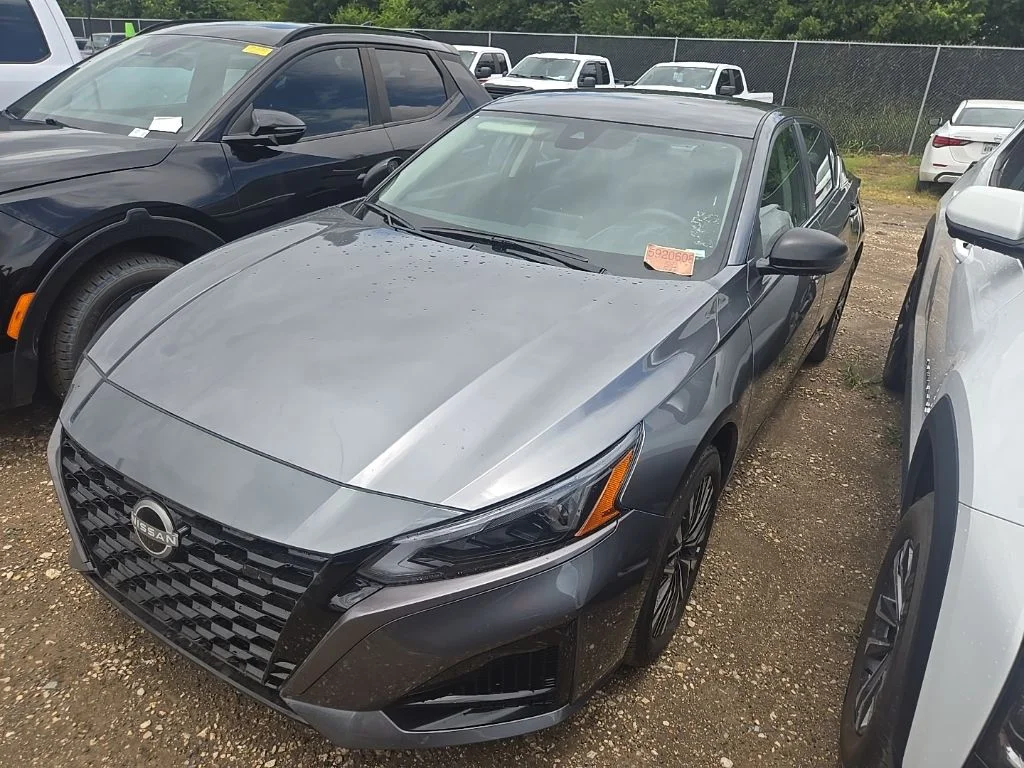 Used 2026 Gray Nissan 2.5 SV image 1