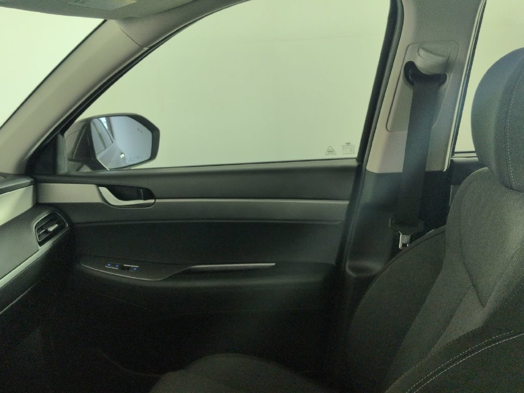 Used 2022 Red Hyundai SEL image 28