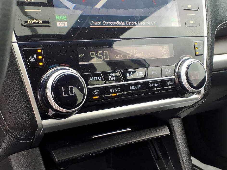 Used 2019 Ice Silver Metallic Subaru Limited image 20
