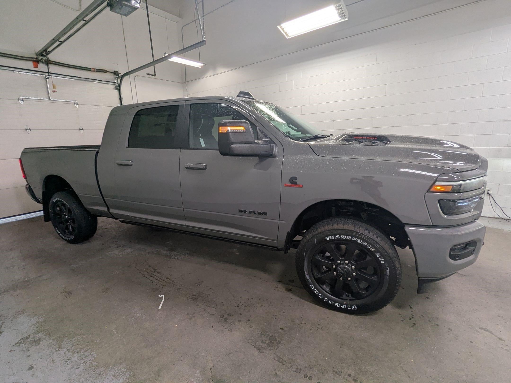 New 2026 Ceramic Gray Clear-Coat Exterior Paint RAM Laramie image 3