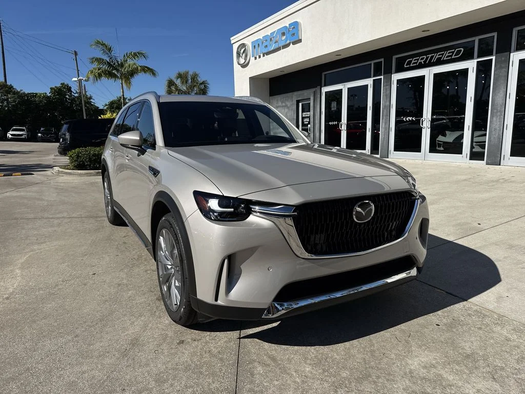 New 2026 Platinum Mazda 3.3 Turbo Premium Plus AWD image 7