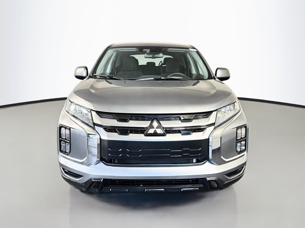 Used 2026 Alloy Silver Metallic Mitsubishi ES image 2