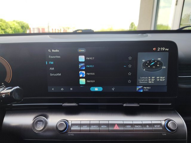 Used 2025 Gray Hyundai SEL image 18