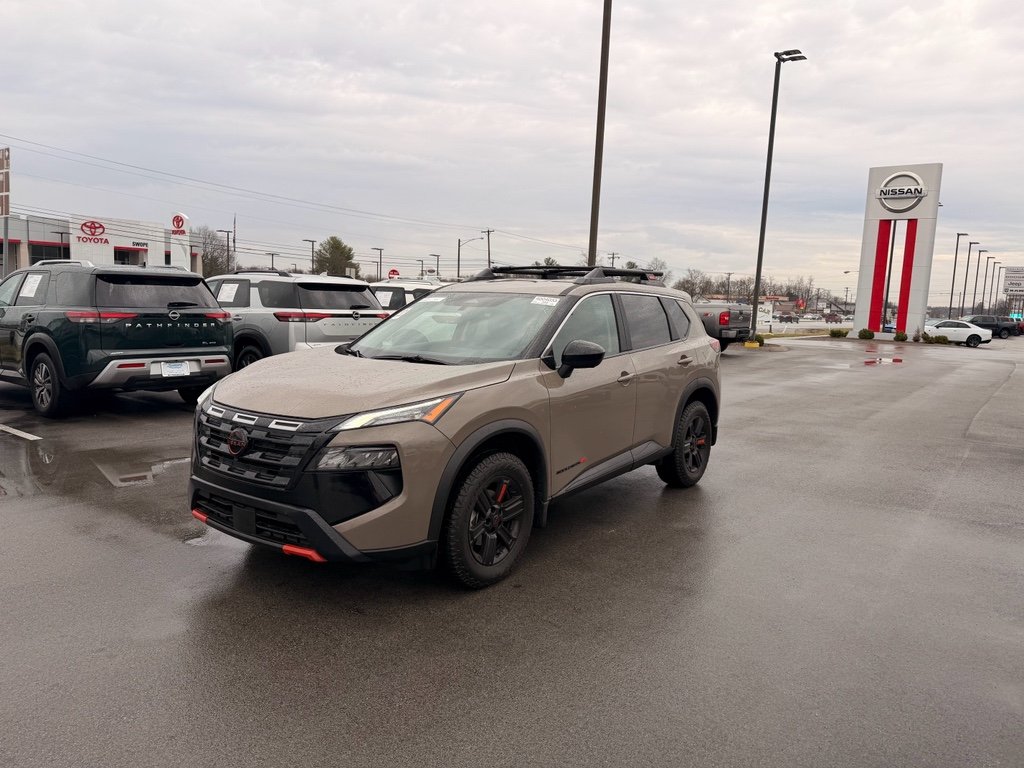 2025 Nissan Rogue Rock Creek