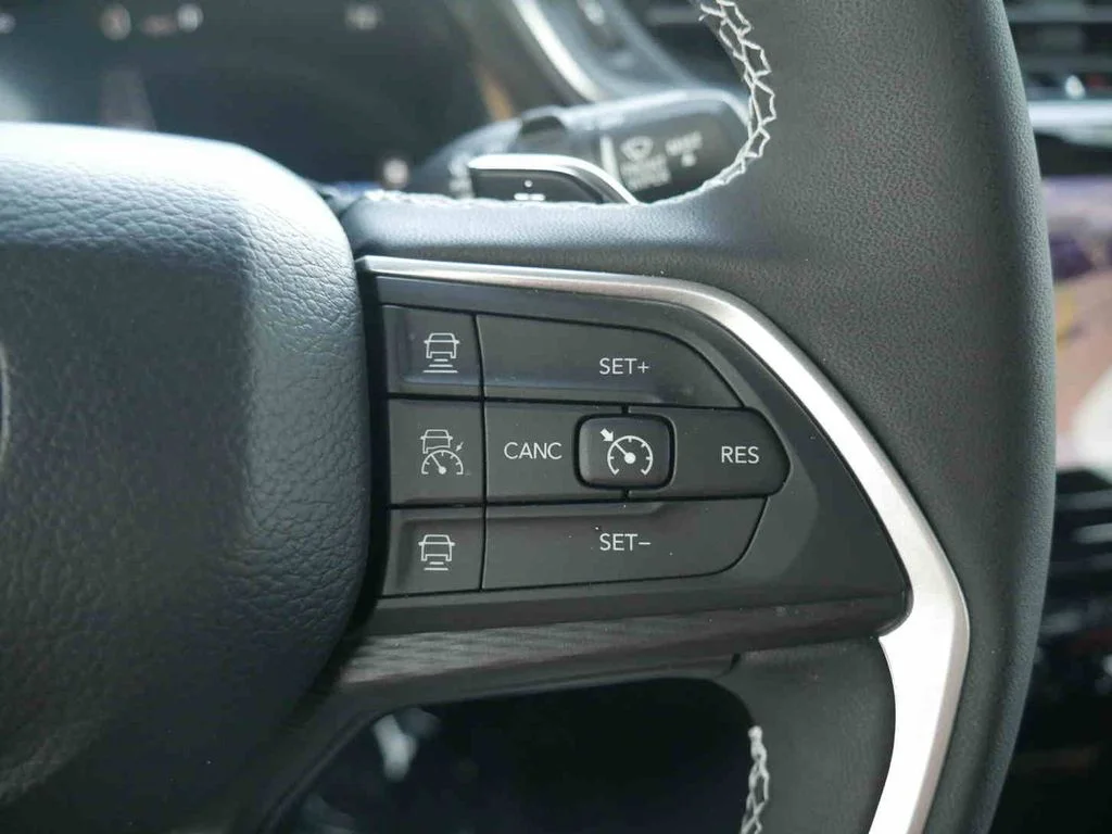 Certified Used 2025 Silver Jeep Altitude X image 35