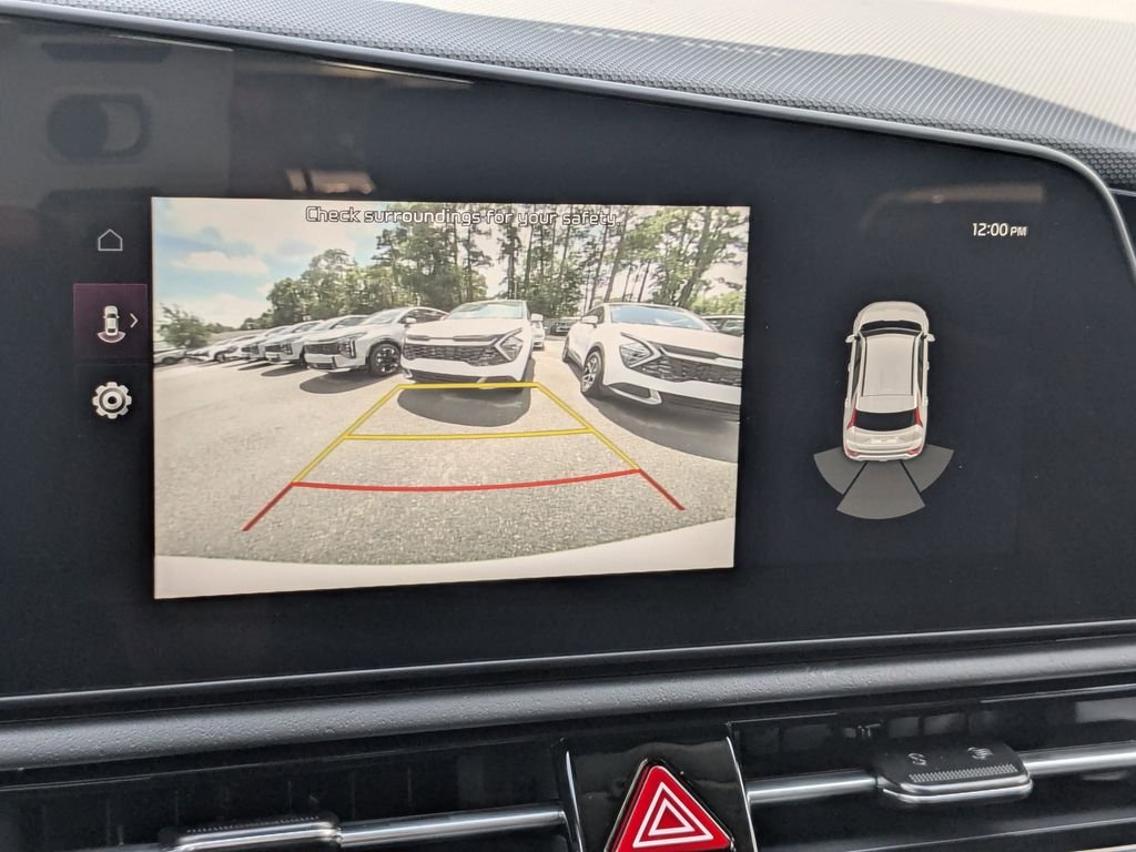 2025 Kia Niro EX - Photo 21