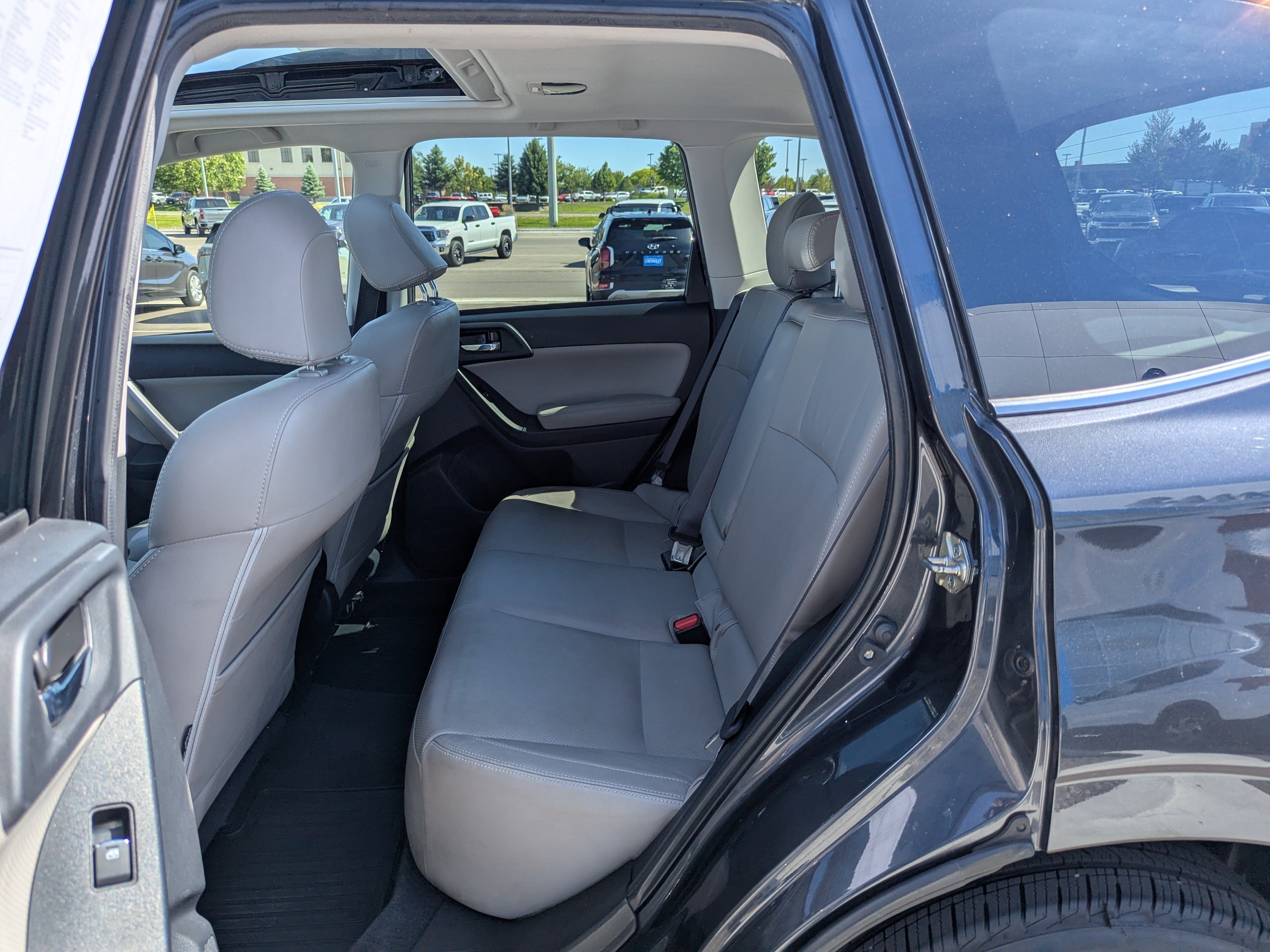 2017 Subaru Forester Limited - Photo 30