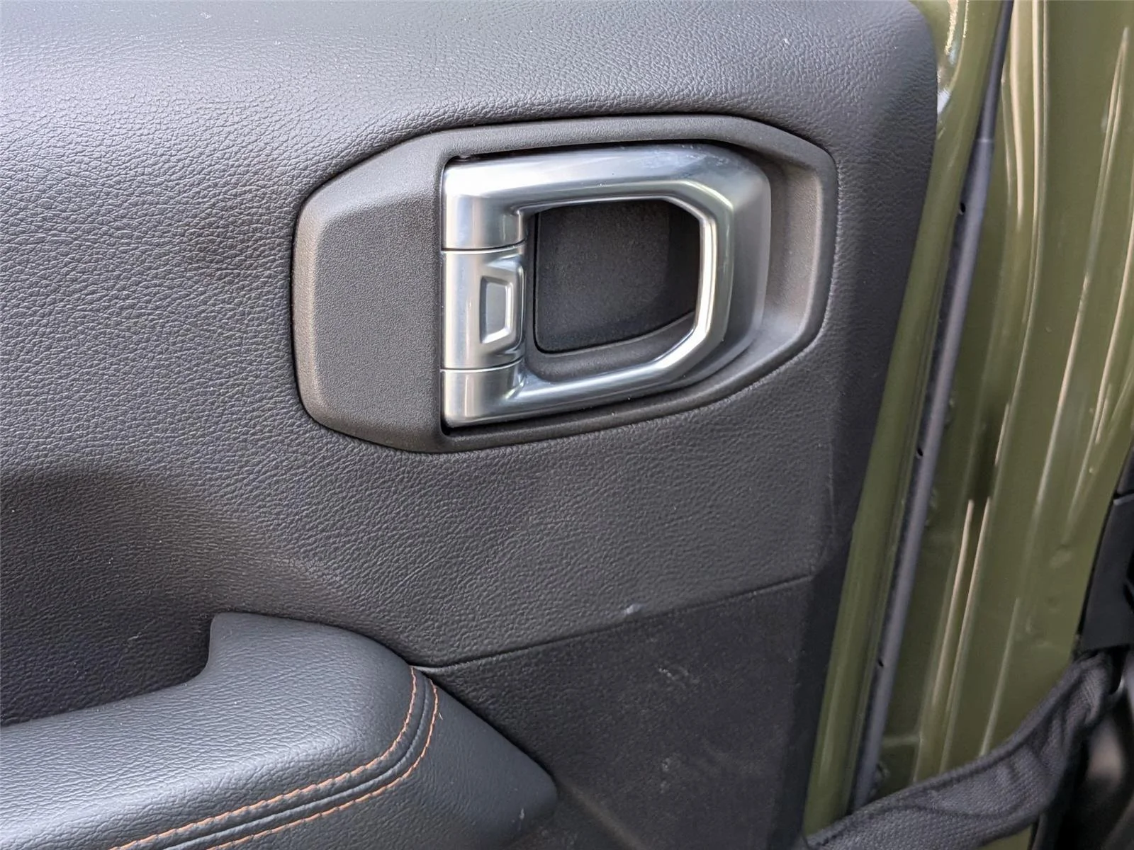 Used 2023 Sarge Green Clearcoat Jeep Rubicon 392 image 25