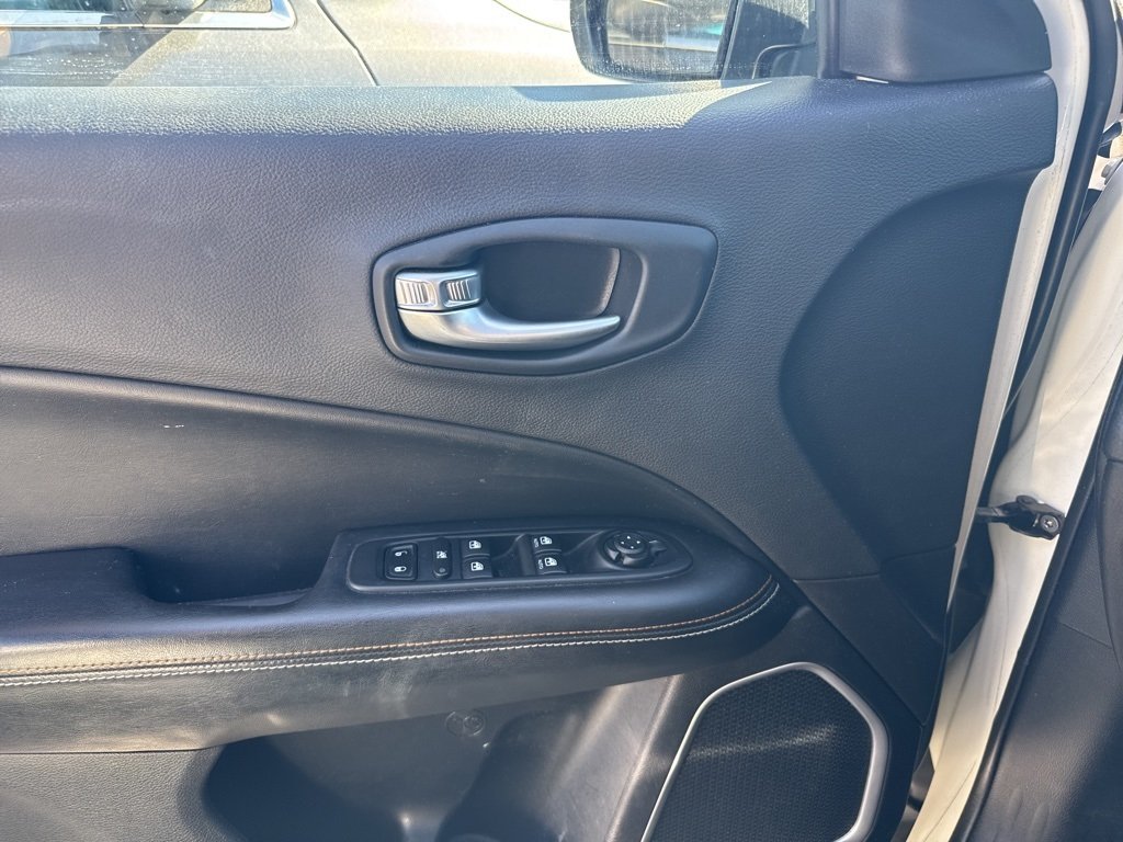 2018 Jeep Compass Latitude photo 4