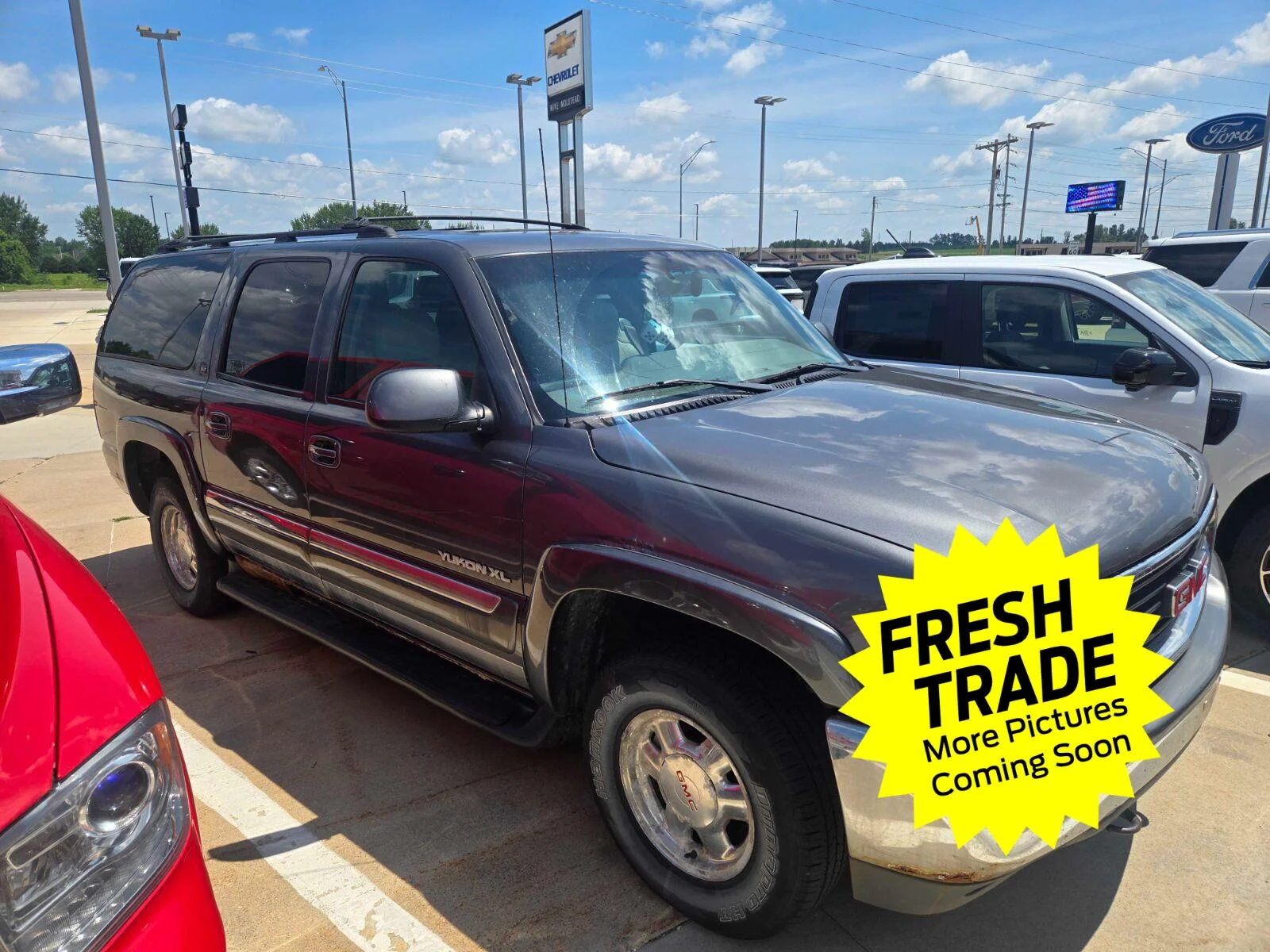 Used 2001 Storm Gray Metallic GMC SLT image 1